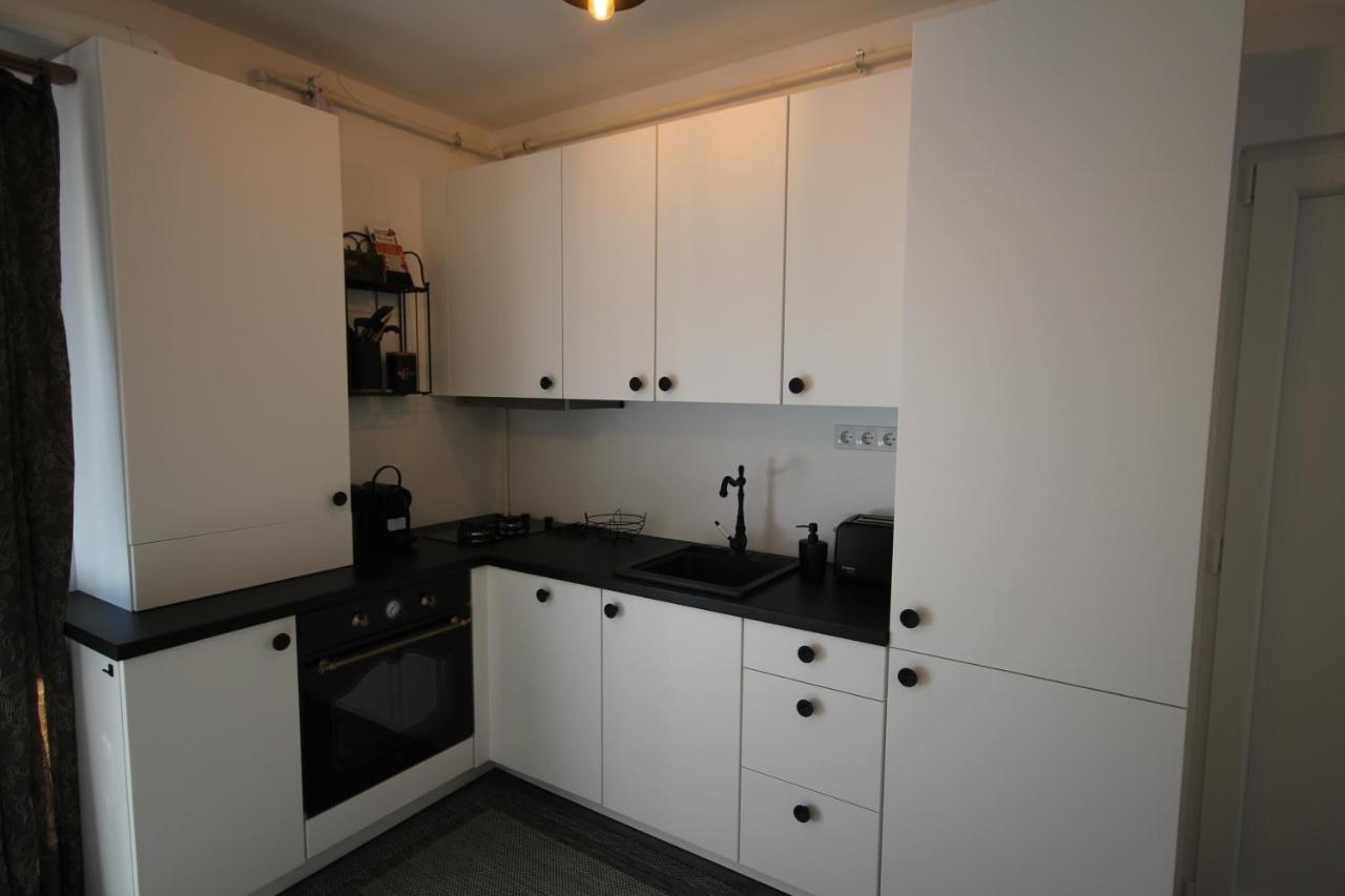 Apartment Francesca Mit Parkplatz Naehe Altstadt シビウ エクステリア 写真