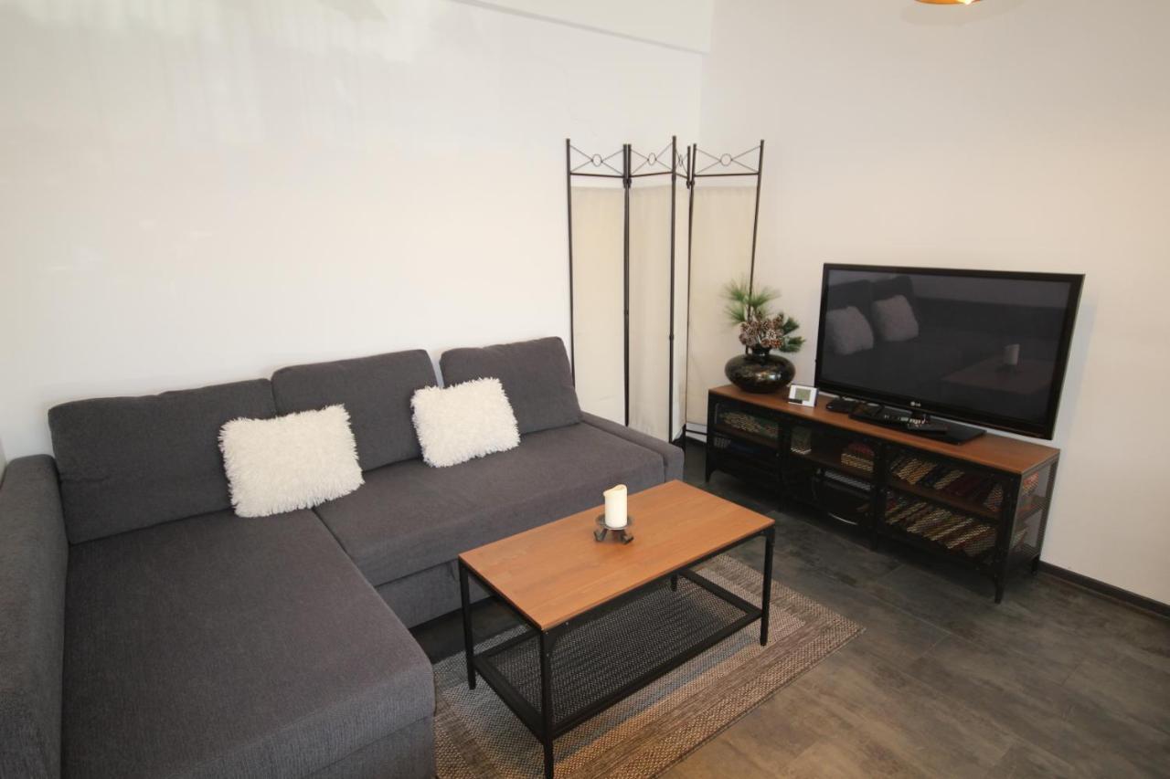 Apartment Francesca Mit Parkplatz Naehe Altstadt シビウ エクステリア 写真